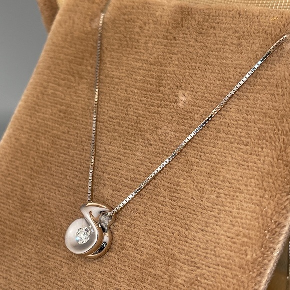 Solid Stamped 14K White Gold Natural Round Diamond Solitaire Pendant Necklace - Picture 7 of 14